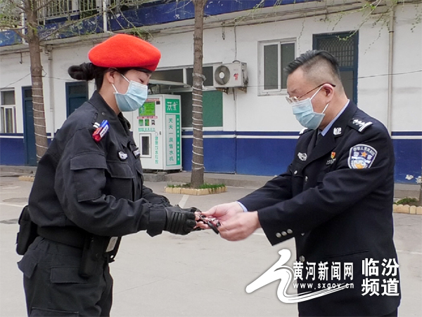 临汾市公安局直属分局50辆警用电动自行车正式“上岗”